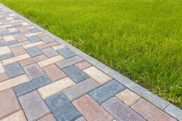 Best Residential Driveway Paver Services  in Thiensville, WI